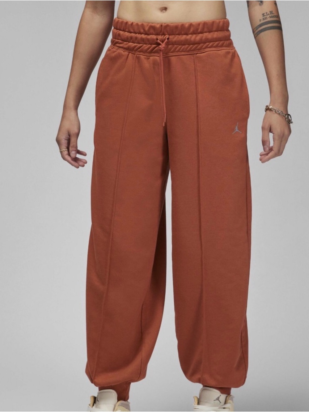 Jordan Women's Wide-Leg Sweatpants in Rusty Peach